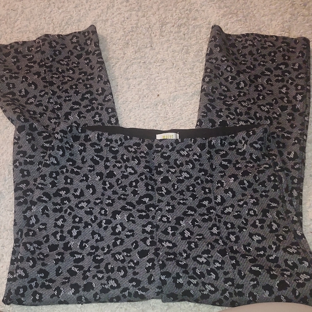 Maeve Black and Gray Patterned Pants
